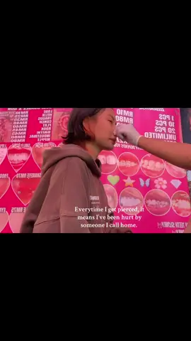 demi tanak rasa sakit kat hati tu kita buat rasa sakit kat tempt lain. #piercing #fy 