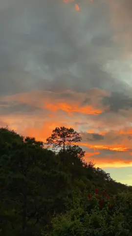 Está hermosa atardecer 🌅 🤩👌🏻#atardecer 