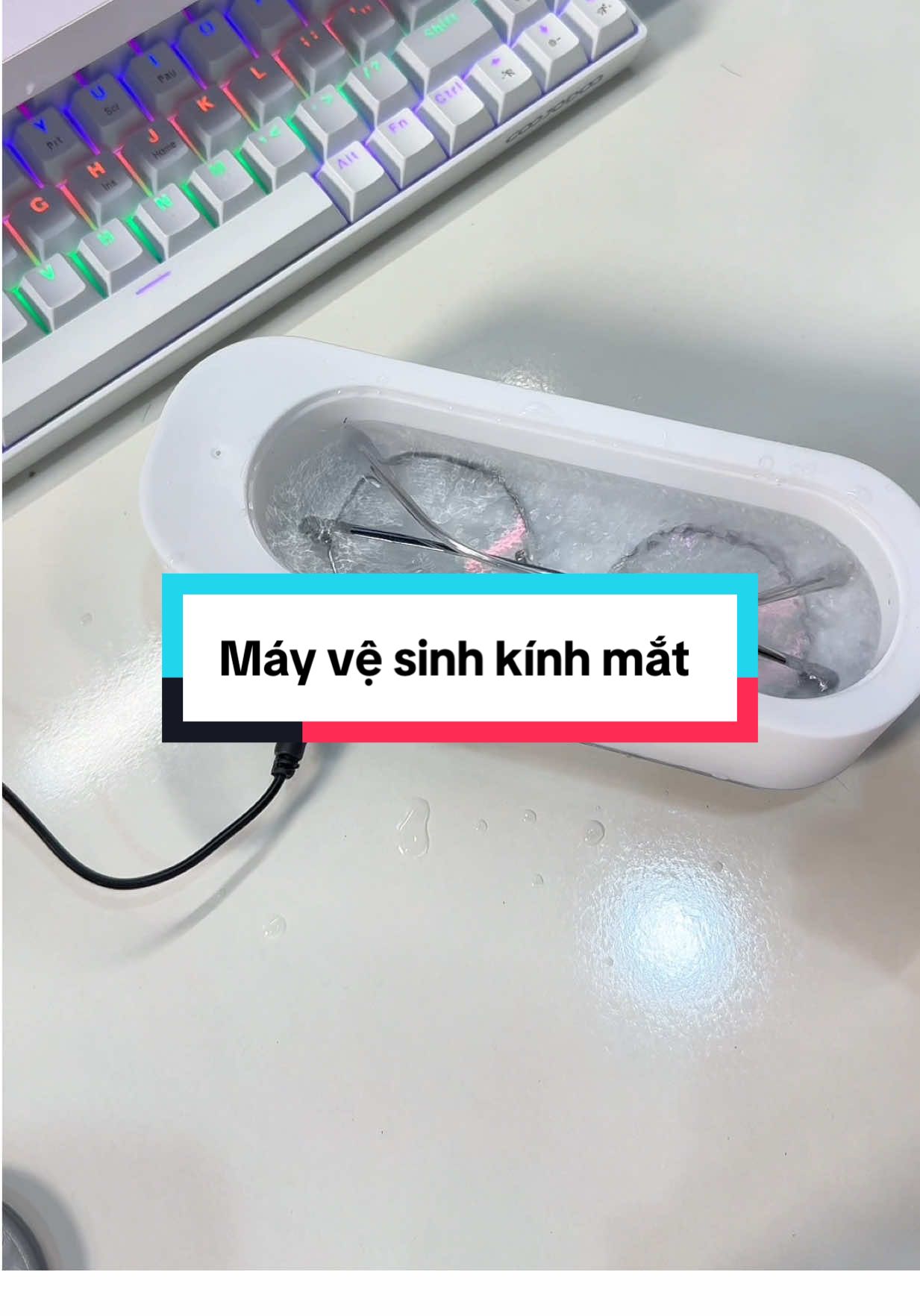 Máy rửa kính mắt bằng tần số cao giúp vệ sinh sạch sẽ #mayruakinhmat #mayvesinhkinh #vesinhkinhmat 