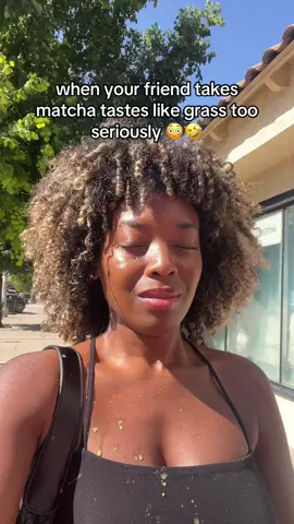 pls watch until the end 🤣 #influencersinthewild #curlyhair #influencer #matchalatte 