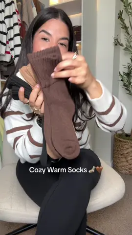 Cozy warm socks 🧦 #socks #cozysocks #warmsocks #bootsocks #medias 