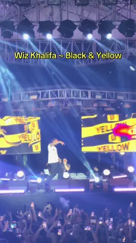“Just another night working with legends 😎 Wiz Khalifa performing ‘Black and Yellow’ live at Atlas Beach Club — energy was insane!” ⚫️🟡 #WizKhalifa #BlackAndYellow #AVLTeam #CrewBehindTheShow #fyp 