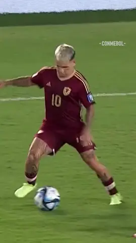 Salomón Rondón es incomparable 😮‍💨🇻🇪 #CreeEnGrande 