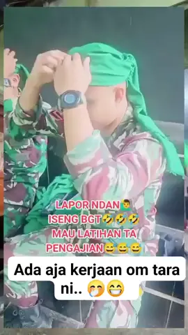 mau bentuknya seperti apa, yang penting di pakek di kepala👍 #tnilucu #tniindonesia🇮🇩 #indonesiaku🇮🇩 #bikinngakak🤣🤣 