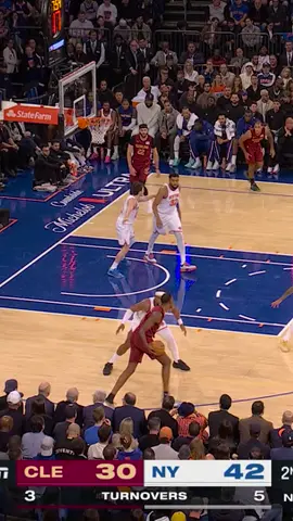 Tyrese Proctor dishin' dimes in his NBA debut 😤
