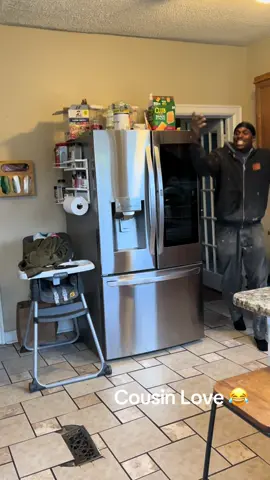 Cousin missing each other, cousin love, when  your so happy to see your cousin, I had to see it twice  😂