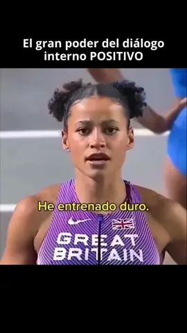 Tu mente entrena primero. Si la dominas, el cuerpo sigue. ¡Eres fuego, y el fuego nunca se rinde!#mentepositiva #menteganadora 