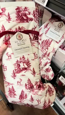 I popped into Walmart today for some random things and was so surprised by their Christmas section!! They have a lot of pieces that fit into my Christmas decor I already have 👀👀 I really want the nutcracker ribbon for my front door wreath! 🤍 #christmasdecor #christmas #walmartfinds #walmart #homedecor @Walmart 