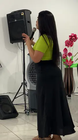 Curte, comente e compartilha 🤝Receba uma palavra de fé e esperança.👏