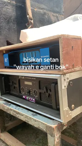 sek