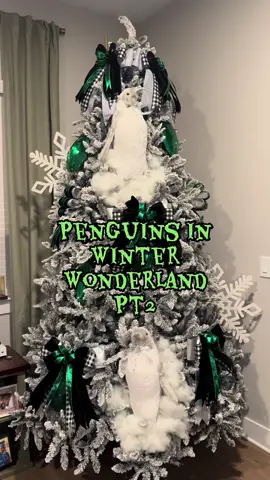 Pt 2 Of Me Putting Together My 2025 Christmas Tree 🐧 #christmas2025 #christmascountdown #fyp 