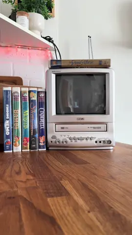 Life just hits different when it’s grainy and golden ✨ VHS tapes rolling, making cinnamon buns, and not a care in the world—just that cozy 90s magic 📼💛 #90sNostalgia #VHSVibes #CozyCore #RetroFeels #BakingMemories