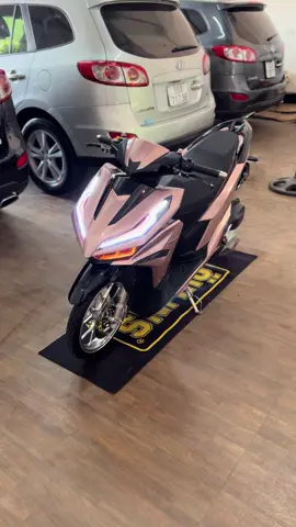 Dọn xe chỉ để ngắm chứ không đua bơi gì nha anh em#wave44036 