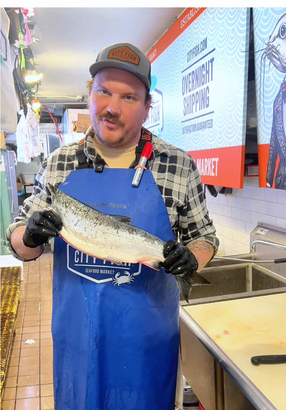 Fresh coho salmon  #fishtok #seafood #seafoodlover 