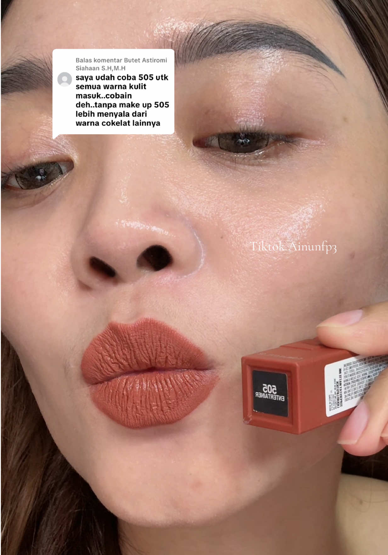 Membalas @Butet Astiromi Siahaan S.H,M.H maybelline 505 entertainer cakep pol buat daily oke bangett @Maybelline Indonesia  . . . #maybelline505entertainer #cumamatteinkyangbisa #wearemaybelline #lipmatte #maybellinesuperstay 