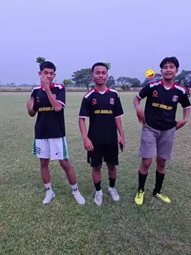siap melawan pahlawan mu🤪 #fyp  #garudafans #bola #pemainbola #xzyabc 