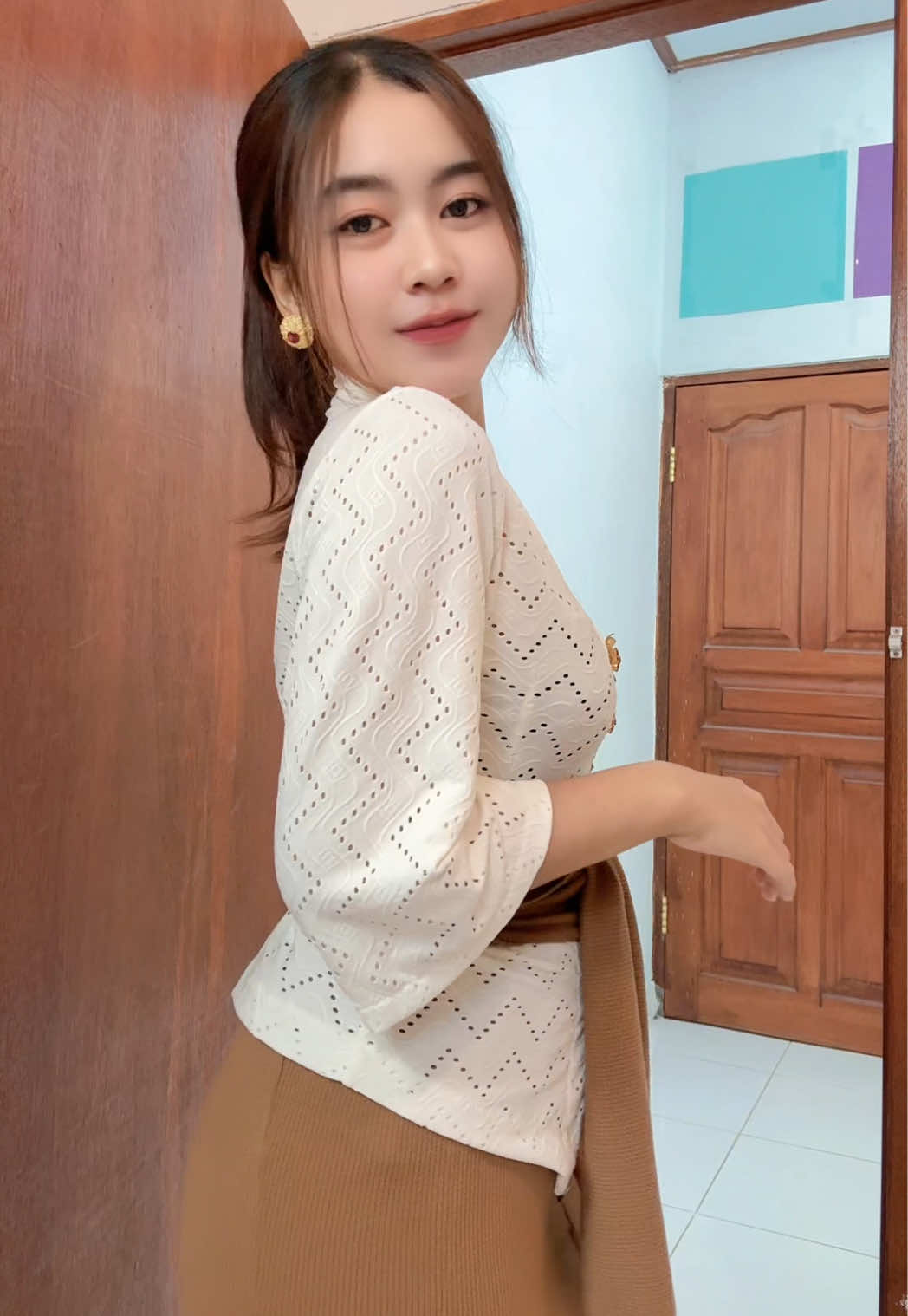 kebaya dan kamen secakep dan se'elegan ini yakin gmau?! Yuk join live aku dapetin promonyaa😋🥰#kebayabali #kebayastrait #kamensetselendang #kebayakondangan #fyppppppppppppppppppppppp 