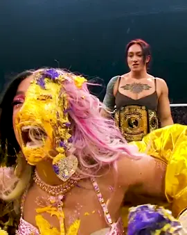 AEW Women's World Champion Kris Statlander Sends Mercedes Moné INTO THE CAKE! 🎂😱 Watch #AEWDynamite LIVE on TBS & HBO MAX!