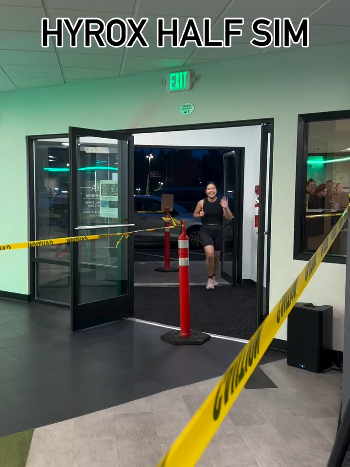 ✅ Completed my first ever women’s solo @hyroxamerica HALF SIM📍 T-minus 7️⃣ weeks until @hyroxamerica Anaheim 👀 It’s officially grind time 🫡 #SeattleFitness #GymTok #PNWFitness #SeattleGym #SeattleLife