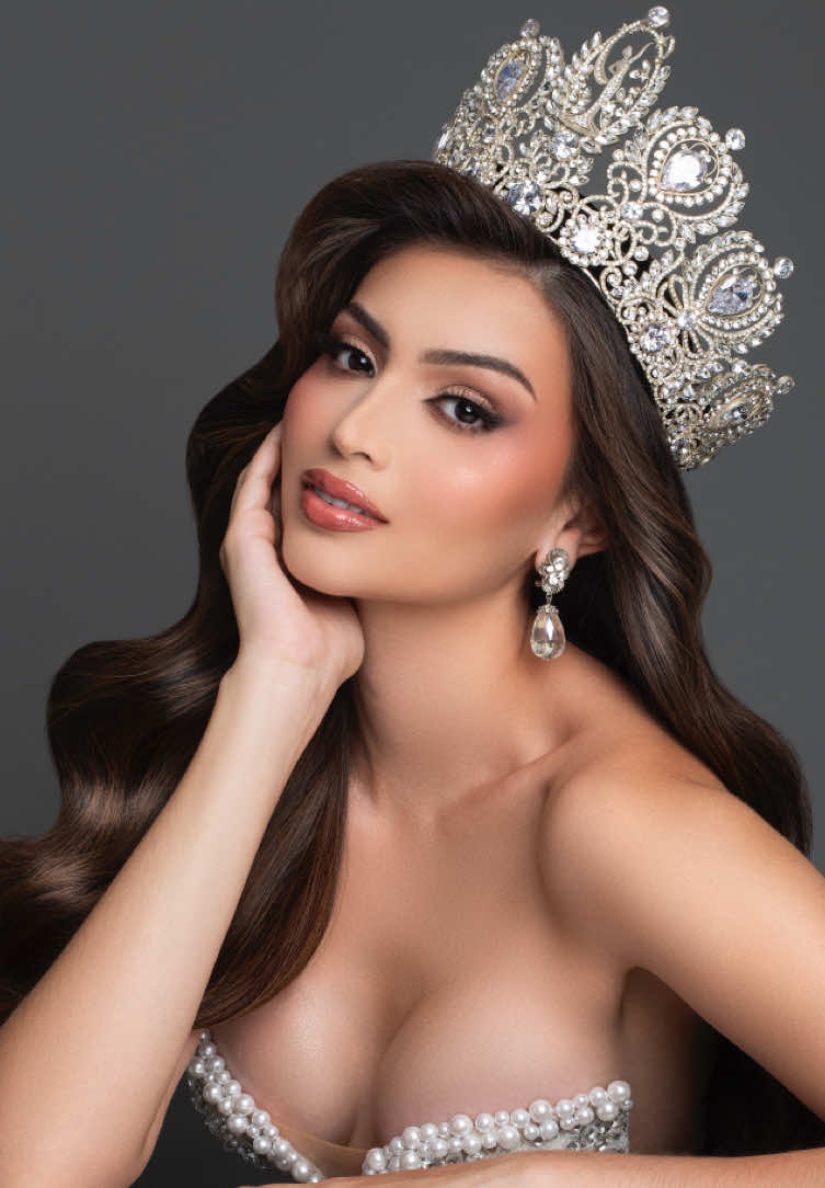Congratulations to Miss Universe Panama 2025, Mirna Caballini 🇵🇦✨ Let the strength, charm, and spirit of Panama guide you through every moment. Keep shining, queen! 👑