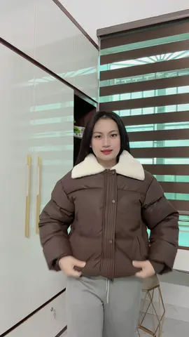 Phao nữ phối cổ lông xinh #aophaonu #aogionu #aophao #aokhoacnu 