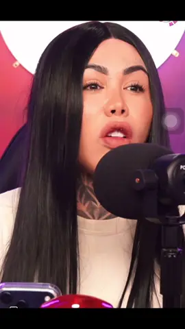 #yinacalderonoficial en su reciente live dice que ella y #westcol son las pamparas de Colombia, ¿será cierto? #streamfighters #colombia #pamparas 
