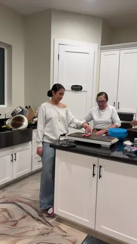 Miren quien me anda visitando 😍😍#chiquitobabe #az #foryoupage #viral #phoenix #chicas #maquillaje #paratii #amigas🤞🏻💕 #amigos #Family #bendecida #hija #paratiiiiiiiiiiiiiiiiiiiiiiiiiiiiiii #hermanas #viralvideos 