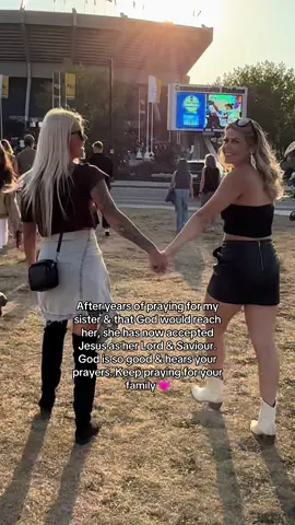 My ultimate goal in life is to get my family close to Jesus 🩷 #sister #sisterinchrist #Jesus #christiantiktok #bible@Chan | MOM life | Real life 🤍 