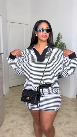 This skirt set is perfect for Fall 🤩 #twopieceset #twopieceoutfit #skirtset #tiktokshopcreatorpicks #creatorpicksambassador 