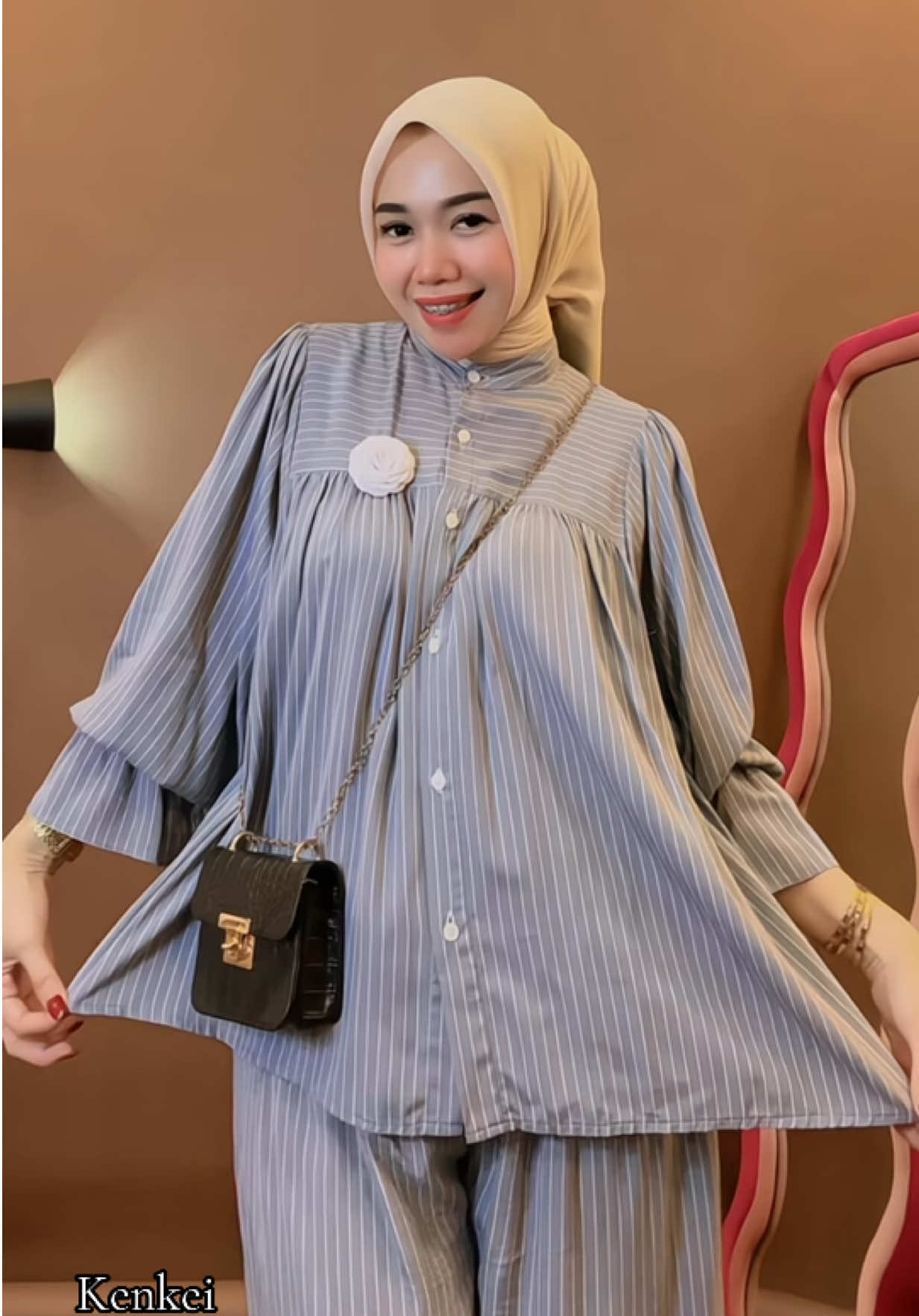 Oneset cantik n adem poll 🩶🩵🩶🩵🩶🩵 #oneset #onesetcantik #onesetkekinian #ootdhijabstyle 