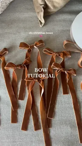 How I tie my Christmas tree bows! #bowtutorial #christmas 