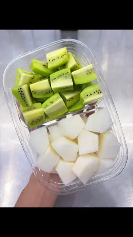 #tráicây #tráicâysạch #traicaynhapkhau #duahau #dưahấu #dứahồng #thơm  #xoài #dứa🍍 #cherry #nho#nhoaluoi #traicaycatsan #giaikhatmuahe #traicay #traicayvietnam #gift #giftideas #box #xh #lenxuhuong #thinhhanh #viral #xh #videoviral 