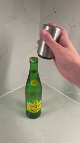 Bottle Opener #LifeHack #bottleopener #magneticbottleopener 