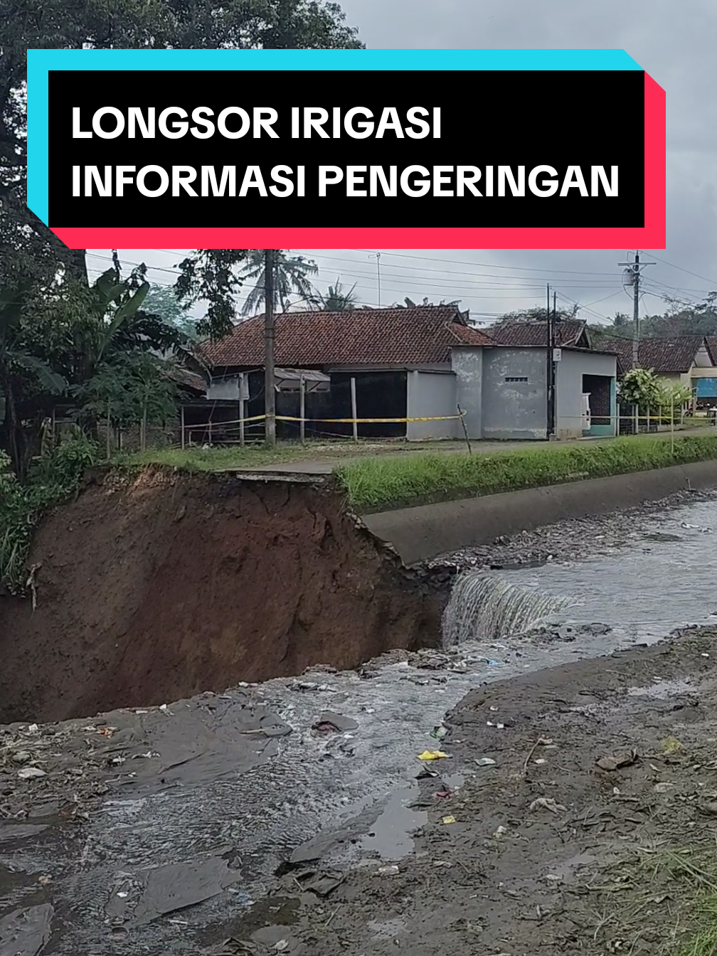 SALURAN IRIGASI SIWULUH KEMUNGKINAN KERING LAMA TERJADI LONGSOR D DESA AMPELSARI YG CUKUP PARAH!! #banjarnegara #banjarnegaraterkini #longsor #ampelsari #lewatberanda 
