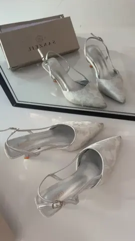 demi apa ini cantik bingittt💋💋@sanzeilstore.official #sanzeilstore #sanzeilshoes #heelswanita #heels #heelscantik 