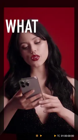 Discover Jenna Ortega's must have to electrify the red carpet: the new Rouge Dior on Stage lipstick.