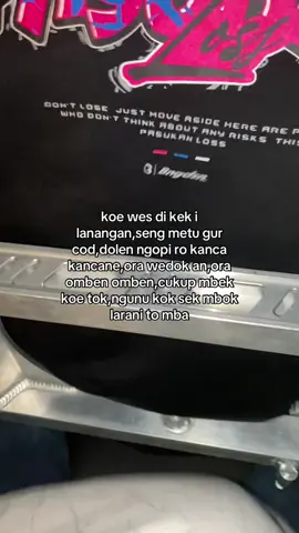 ora validasi,mek ngiling no ben koe iso bersyukur