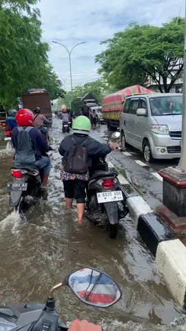 Genuk pagi ini #semarang #banjir 