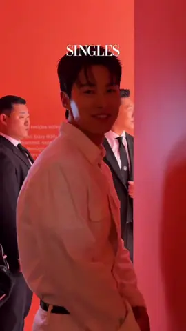 Lucu bgt di intip abang #gongmyung 😂😂🤏🏻  #doyoung #doyoungnct #도영 #fyp 