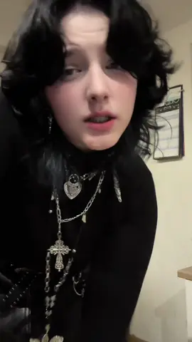 How @bbno$ songs got me feeling #fyp #alternative #relatable #bbno #foryou 