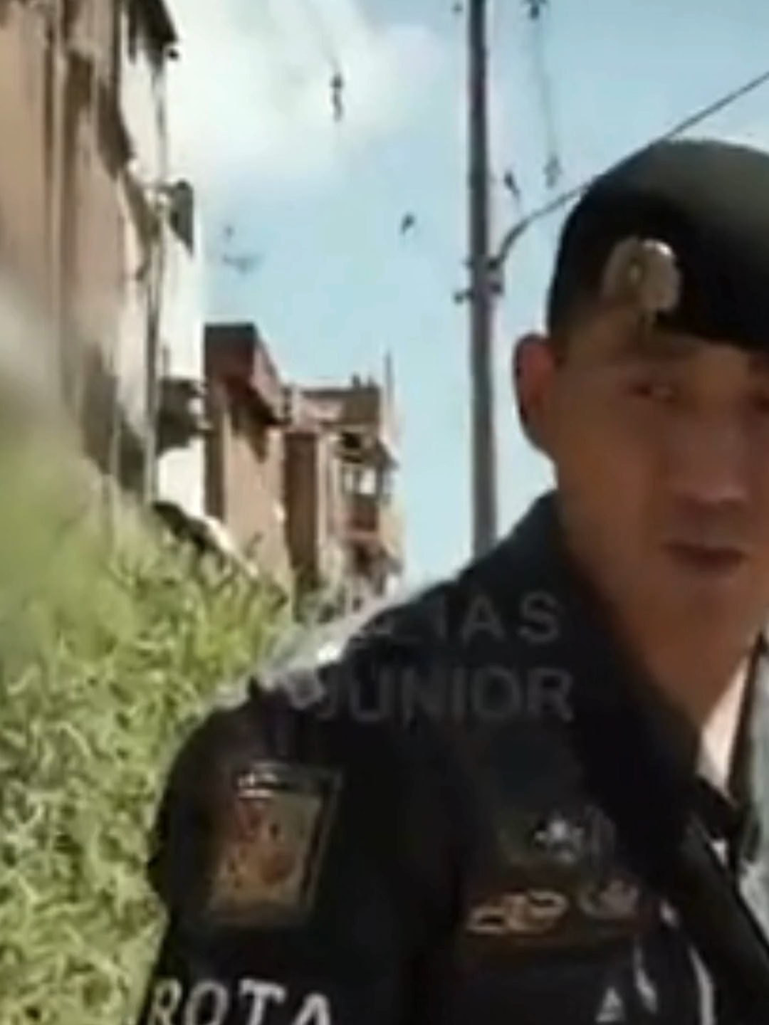 💀Patrulhamento Da Rota No Paraisópolis💀@caveira_reels @pmesp123 @pm.brasil @rafanunes.93 @diariodaguarnicao @policia_em_acaoo @b.o.047 @secaopolicial @21bpmi.pmesp @rota1bpchoq @bruno_ddu15 @pelotao.delta @pmesp_cb.barizon @s4ntosc1 @choque3cia #policiamilitar @ecamrj #forçasarmadas #segurançapublica #honra #disciplina #conduta