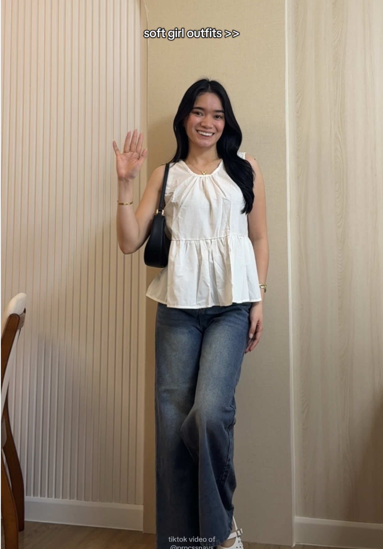 soft girl outfit 🤍 #OOTD #TikTokFashion #outfitideas #fyp #foryou #fypviralシ #softgirloutfits #fy #fyppppppppppppppppppppppp #outfitinspo #fypage 