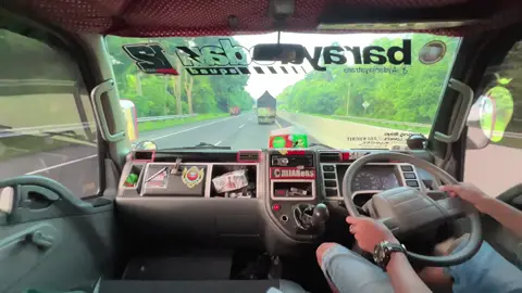 ngalah apa kalah sih sebenarnya??🤔😔 alat untuk take video nya ada di keranjang kuning 🤙🏻