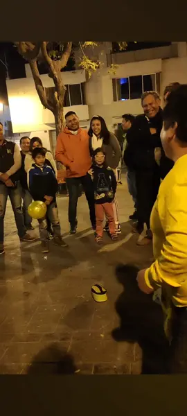 pompinchu:salir con la enamorada es gastito 🥰..continuará.....