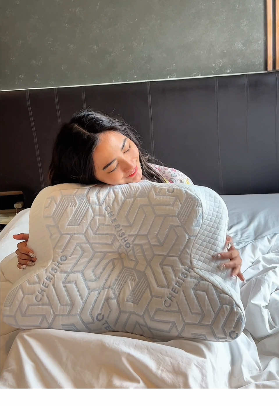 🩵เพิ่งรู้ว่าหมอนดี ๆ เปลี่ยนคุณภาพการนอนได้จริง 😴 หลับลึกขึ้นแบบพิสูจน์ได้ กับ TEMPsoft 3D Orthopedics หมอน Sleep Gadget ที่ออกแบบตามหลักสรีรศาสตร์ Deep Sleep เพิ่มขึ้นเฉลี่ย 45 นาที/คืน แพนดี้หลับลึกจริง ตื่นมาสดชื่น 🩵 @FN Outlet  📍ใช้โค้ด FNOUTAF30 ลดเพิ่มอีก 300.- @FN Outlet #TEMPsoft #หมอนจริงหมอนTEMPsoft #scienceofsleep #หมอนgadget #deepsleep