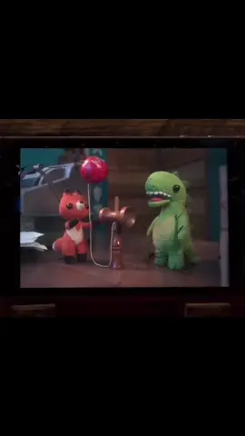 #cortometraje #dinosaurio #tristerealidad #nosurprises #nosurprisesradiohead 