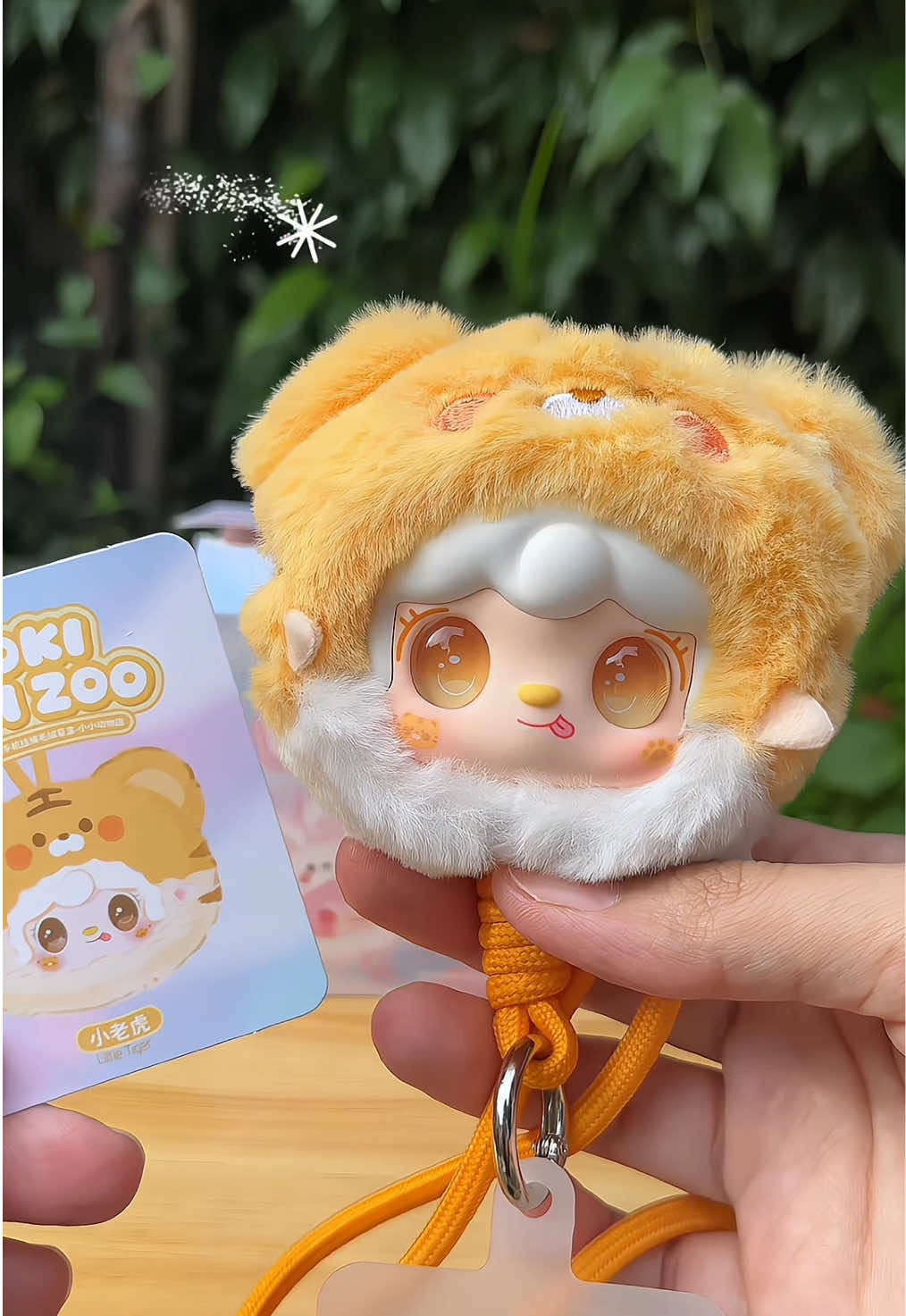 Bawa hp kemana” gak ribet lagi, cukup di gantung di leher/slempangin dibadan #blindbox #yooki #lanyardhp #fyppppppppppppppppppppppp #viral 