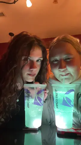 Chugjug😋😋 @Jelliefish 🤍 #fyp #tacobell #bajablast #xyzbca 