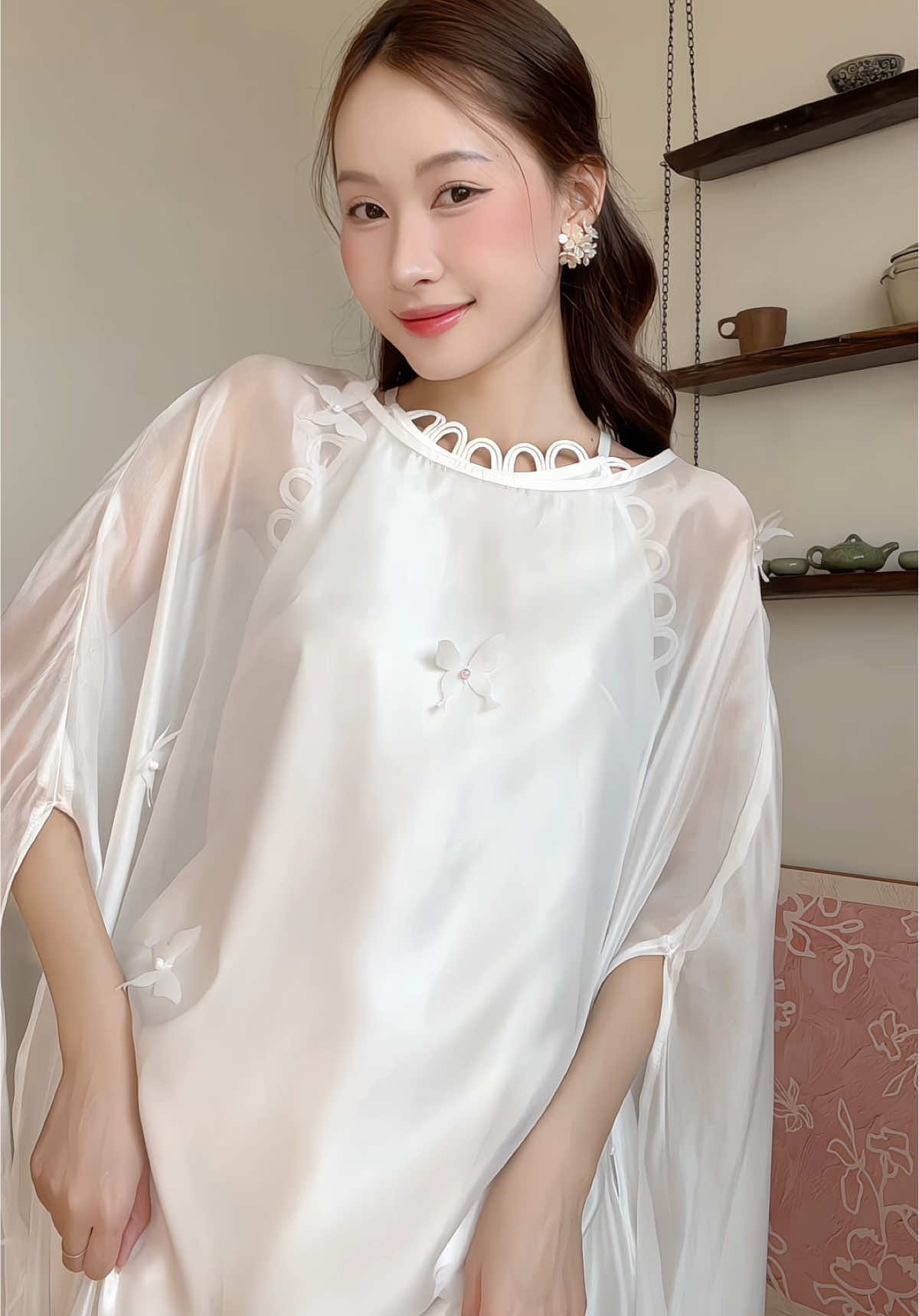 Mỗi bước đi là một làn gió nhẹ – dịu dàng mà cuốn hút  #SD397 #thoitrangtiktok #thoitrang 