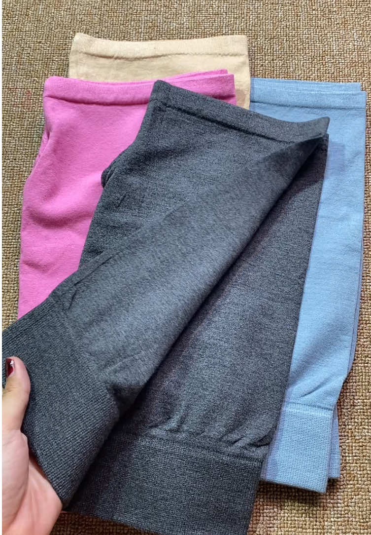 Legging hotpants tebal wanita 💕🔥 legging olahraga pendek bahan kaos !! #leggingsoftiktok #leggingpendek #leggingtebal #leggingpremium #shortpants 